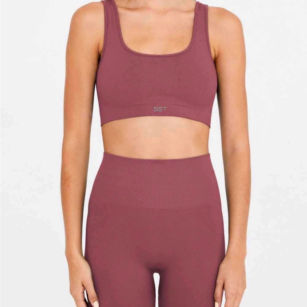 Set Active Sculptflex Box Cut Bra and Sculptflex Leggings